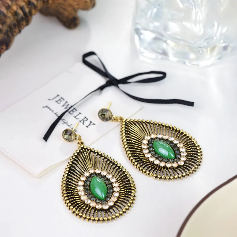 E52 Retro Waterdrop Earrings