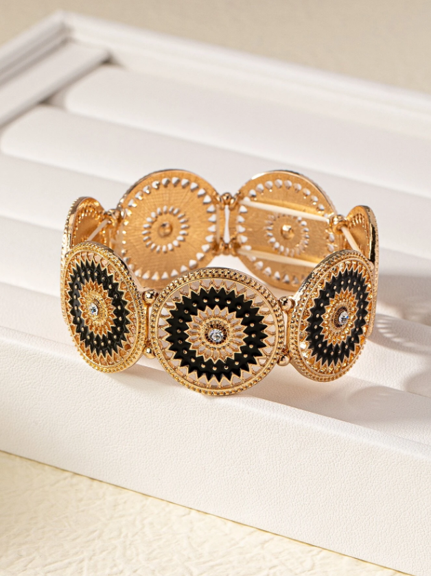 B16 Flower Pattern Round Bracelet