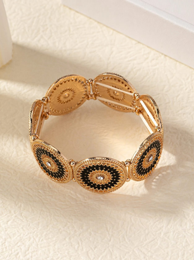 B16 Flower Pattern Round Bracelet