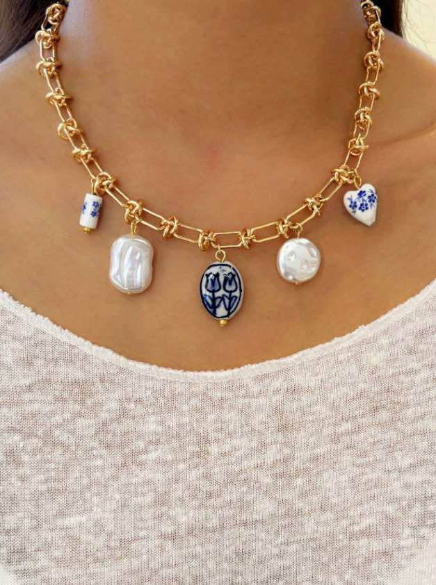 N21 Porcelain Tulip Chain Necklace