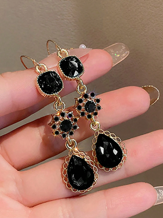 E11 Black Elegant Flower Drop Earrings