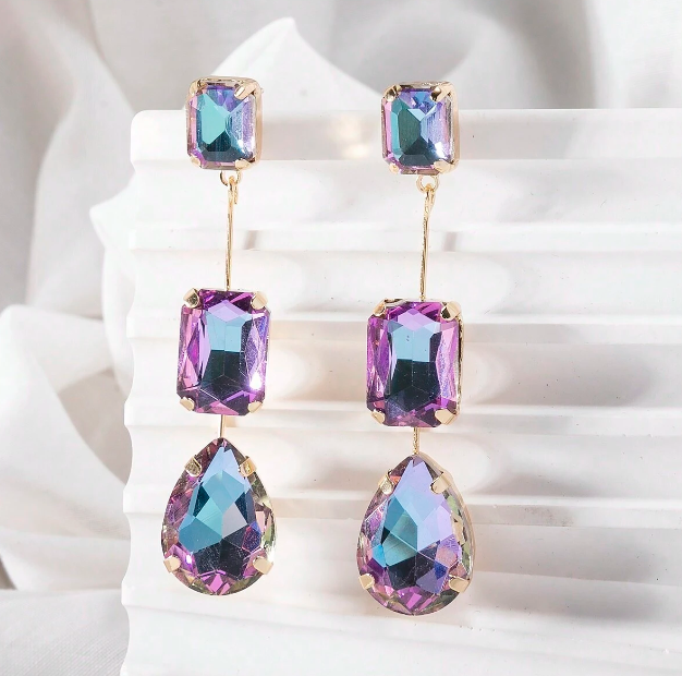 E41 Iridescent Purple Crystal Pendant Earrings