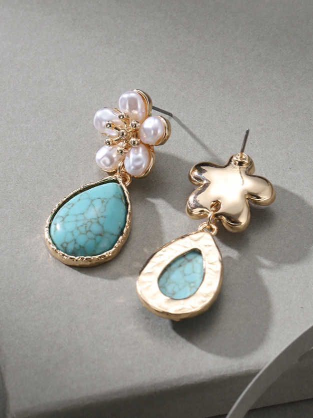 E64 Vintage Pearl & Flower Turquoise Pendant Earrings