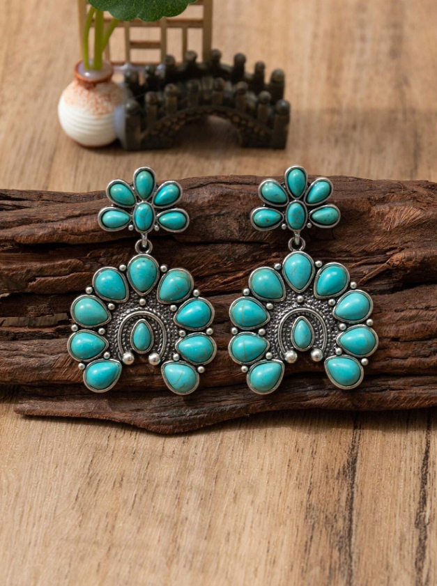 E45 Natural Stone Turquoise Earrings