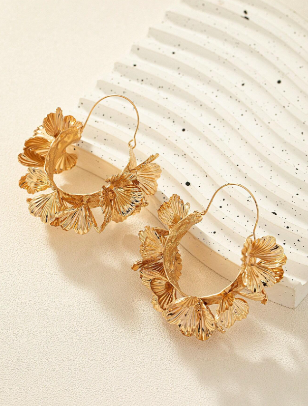 E8 Big Flowers Hoop Earrings