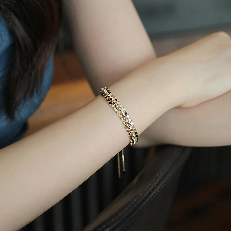 B17 Golden Elegant Bracelet