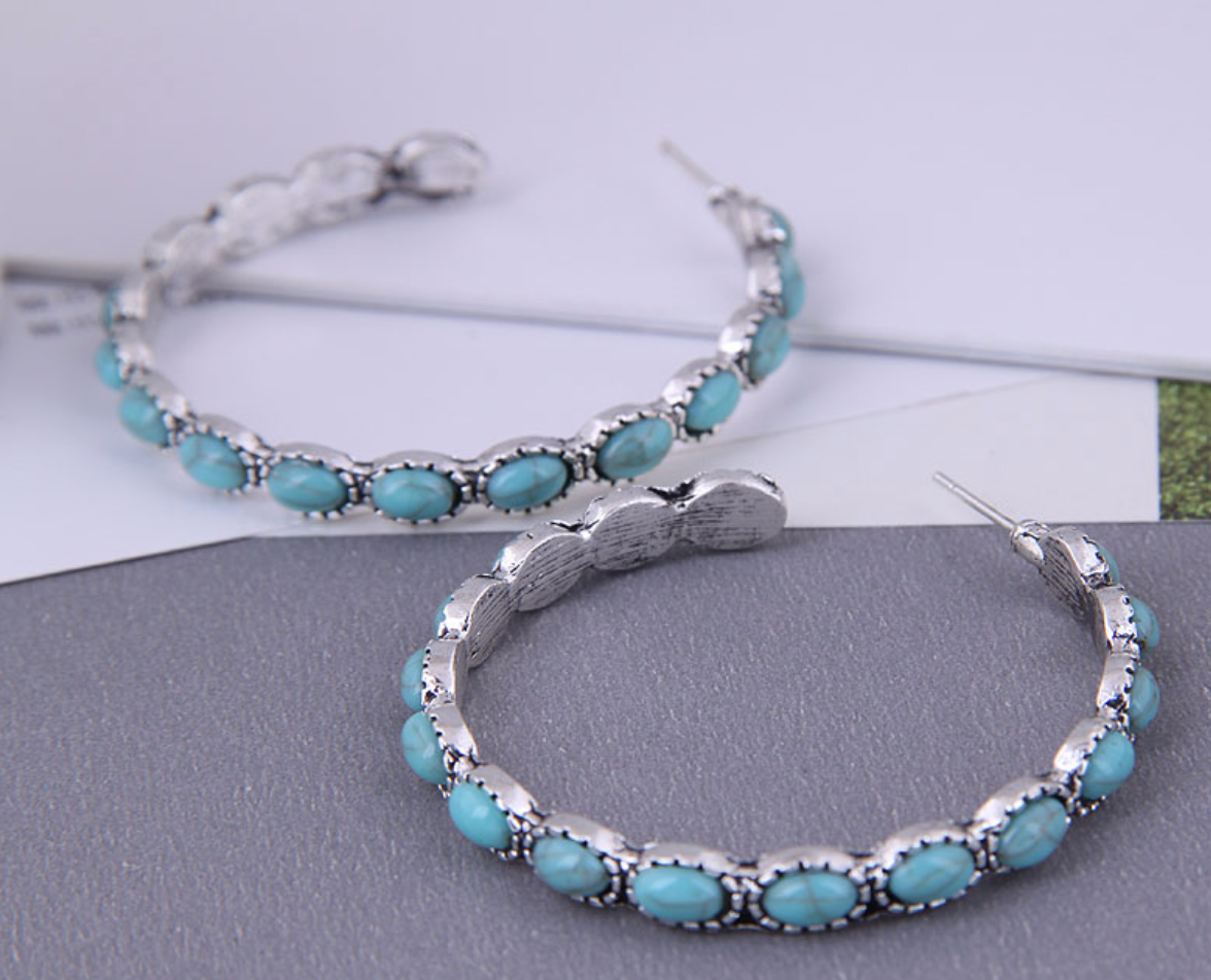 E42 Metal Inlaid Turquoise Earrings