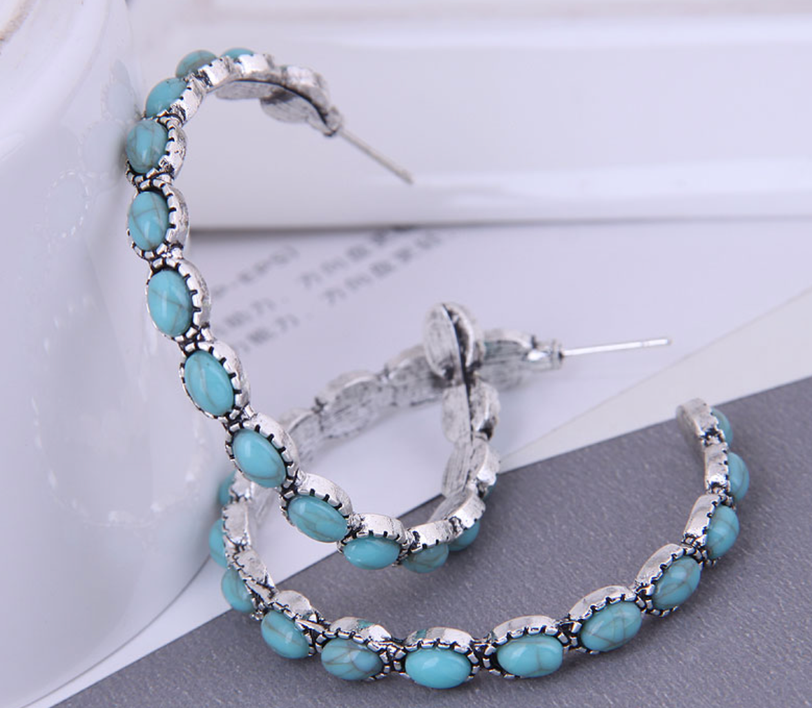 E42 Metal Inlaid Turquoise Earrings