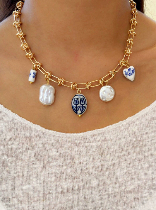 N21 Porcelain Tulip Chain Necklace